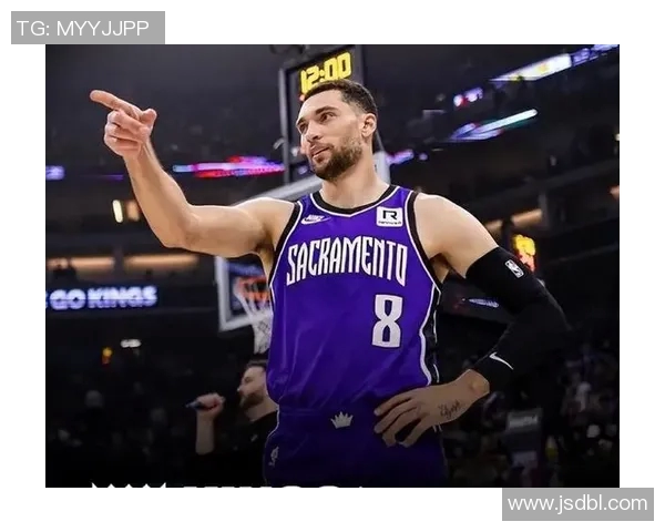 拉文赛季提前报销!一年前三方交易,国王亏大了吗_命中率_首轮_比赛